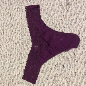NWOT Hanky Panky purple thong, one size